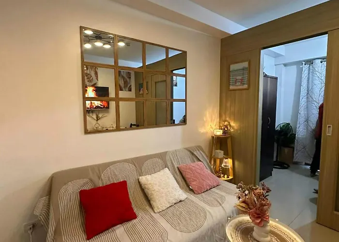 M's Space At Shore Residences * Манила